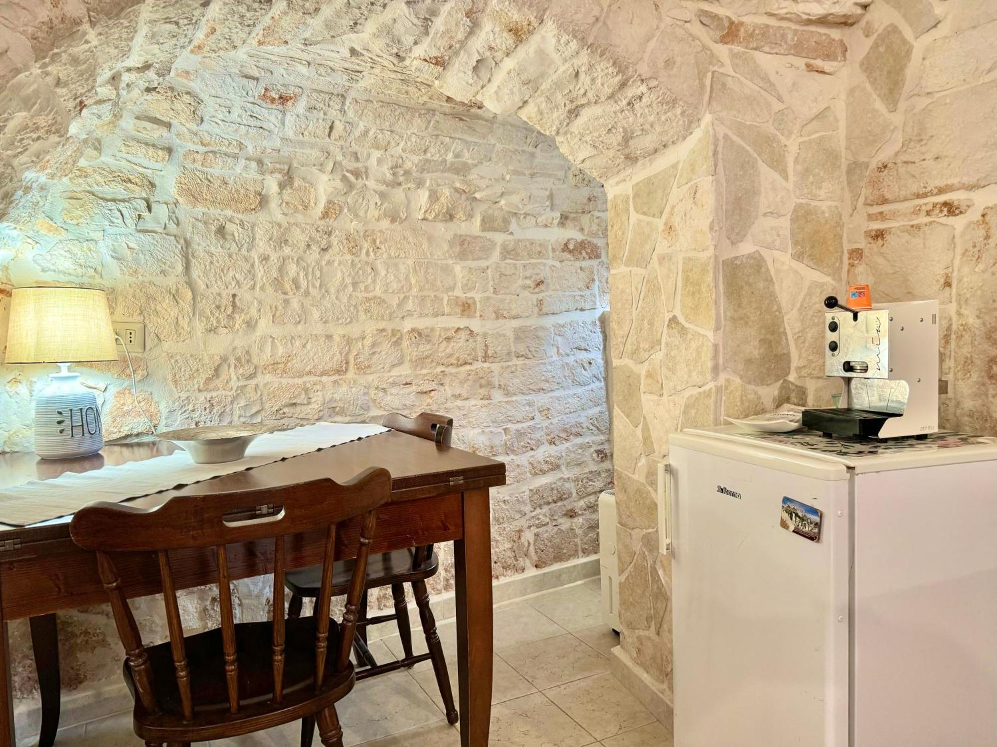 Trulli Moon Villa Alberobello Rum bild